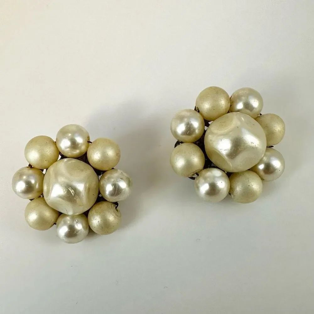Faux pearl cluster vintage clip on earrings